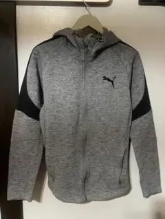 PUMA フルジップ フード付きパーカー グレー