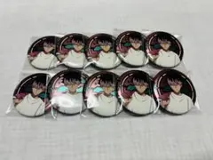 怪獣8号 FavoteriA 鳴海弦 缶バッジ 3点セット - メルカリ