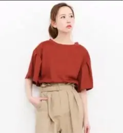 KBF 袖フレアートップスのサムネイル