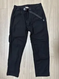 GRAMICCI ブラック テーパードパンツ