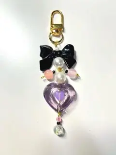 キーホルダー　ストラップ　ビーズ　黒リボンとハート　y2k