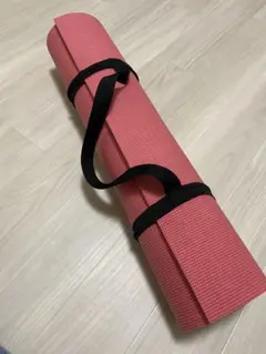 ピンク ヨガマット ストラップ付き178✖️60✖️0.7