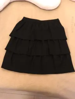 三段フリルスカート　お値引き！のサムネイル