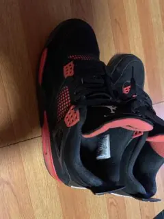 Nike Air Jordan 4 "Red Thunder/Crimson"のサムネイル