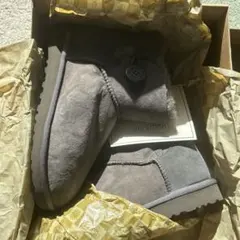 お値下げ！新品未使用UGG W Mini Bailey Button グレー 8