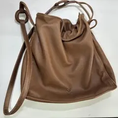 極美品】ロエベ ミリタリーショルダー 百貨店購入正規品 - メルカリ