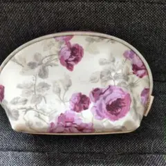 未使用　LAURA ASHLEY ローラアシュレイ 花柄 ポーチのサムネイル