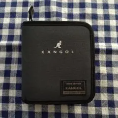 KANGOL ブラック 二つ折り財布 ラウンドファスナーのサムネイル