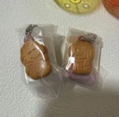 バンダイ ガシャポン PEANUTS ビスケットミニチュアチャーム