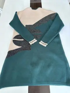 Item thumbnail for item aea9ddb8-9e1d-438c-b050-06b61124e9fe