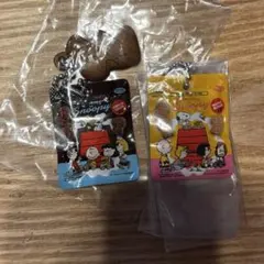 PEANUTS スヌーピー　ビスケットミニチュアチャーム　2個セット