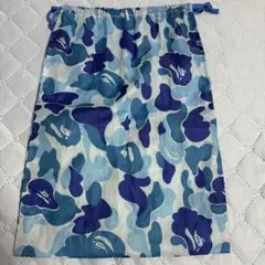 A BATHING APE 巾着袋 ブルーカモのサムネイル