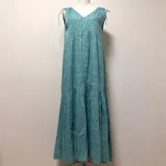 ヌキテパ コットンボイルアラベスクプリントノースリーブドレス