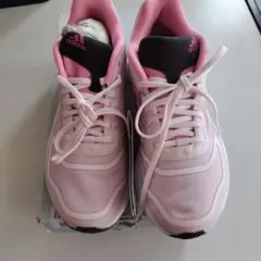 adidas スニーカー ピンク☆23cm☆ランニングシューズ☆GW4116