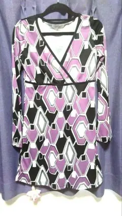 カシュクールミニワンピース パープル系 幾何学模様