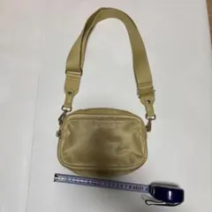 【値下げしました‼️】H&M 2WAY カメラバッグ　ショルダーバッグ　ポーチのサムネイル