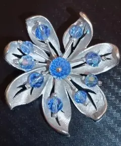 花　ブローチ 青