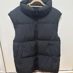 ブラック ノースリーブ ダウンジャケット