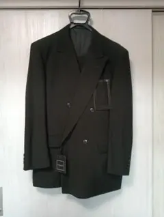 FARAGO. ブラックダブルブレストスーツ