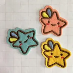 刺繍ワッペンセット 星 顔 ピンク水色黄色
