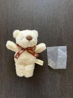 ほぼ新品未使用 テディベアミュージアム キーホルダー くま クマ