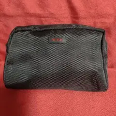 【美品】TUMI トゥミ トラベルポーチ ブラック 小物入れ デルタ航空のサムネイル