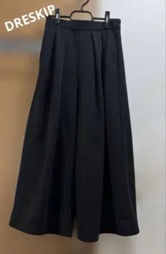 ドレスキップ　タックワイドパンツ　ガウチョパンツ　ブラック