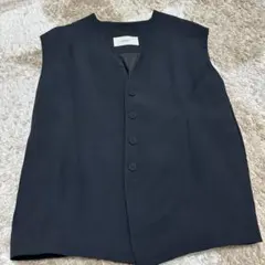 TODAYFUL Vネック ベスト ジレ ブラックのサムネイル