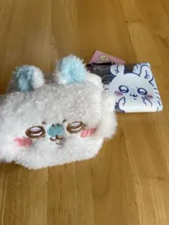 ちいかわ　モモンガ　ふわふわポーチ　マルチケース