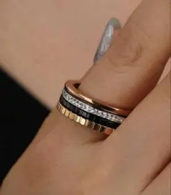 新品　4連ブラックリング　 US7号　14号　キャトルリング