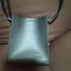 ALTROSE No.9 ブラックショルダーバッグ　スマホショルダー