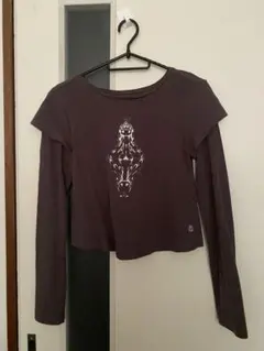 ダークパープル 長袖Tシャツ 馬デザイン