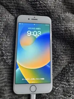極美品　iPhone8 バッテリー状態100%