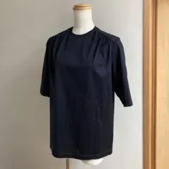 試着のみ⭐︎deres first class Tシャツ - メルカリ