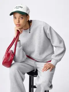 GU パフスウェットプルオーバー