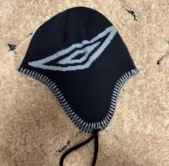 UMBRO ニット帽 ビーニー 耳当て付き Y2K