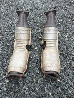 z34 v36後期　ckv36 vq37vhr 純正触媒 z34 v36後期 ckv36 vq37vhr 純正触媒 - メルカリ