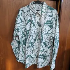 ブラックフリース　バナナの葉柄の長袖BDシャツ　米国製　BB4