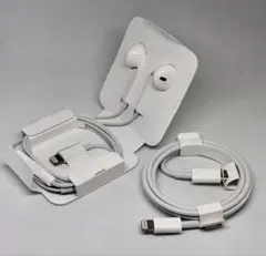 純正新品！Apple 有線イヤホン＋Apple ライトニングケーブル 2個セット
