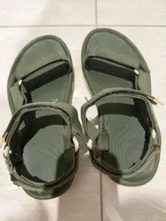 Teva サンダル カーキのサムネイル