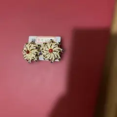 ビンテージ風 花デザイン イヤリング