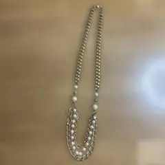 美品 ゴールドチェーンネックレス パール入り