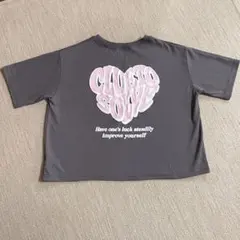 ピンクハート立体プリント クロップド半袖Tシャツ チャコールグレー