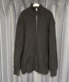 ハイネックジャケット　セーター　厚手　ジップアップ ニットカーディガン