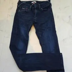 TOMMY HILFIGERローライズスキニーデニム