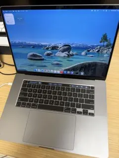 MacBook Pro 16インチ(2019) i9/32GB/1TB