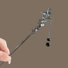 パール＆蝶モチーフかんざし 蝶髪飾り　シンプル簪　和ゴス　浴衣髪飾り　緑髪飾り