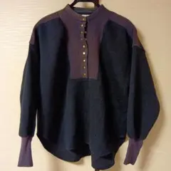 ダークネイビー 長袖トップス