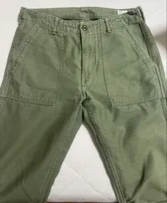 新品タグ付 ハグオーワー cloth&cross ベイカーパンツ カーキ 大きめ
