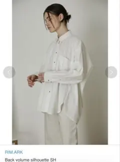 RIM.ARK Back volume silhouette SH シャツのサムネイル